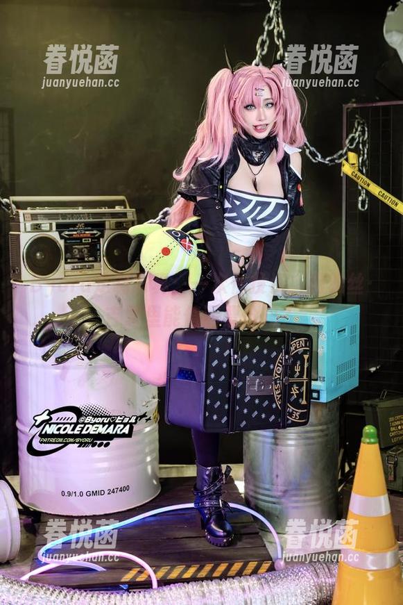 Byoru Byoru定制写真:一次性投资,莉雅丝·吉蒙里能值回票价吗?