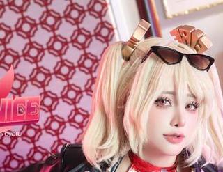 Byoru的皮衣作品在线：别让风吹走我的好奇心