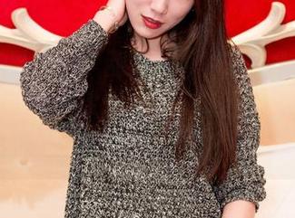 GIRLT果团网 – 甜Abby的最新作品集：买这套装保证你出门回头率百分百，没试过，你信不信？