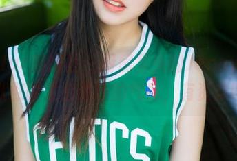 MiStar魅妍社 – 厨房里头的Jenny佳妮，默默散发出诱惑的气息，有资源吗？