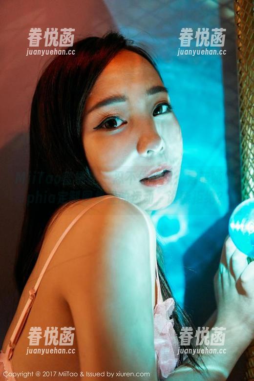 MiiTao蜜桃社-索菲娅Sophia MiiTao蜜桃社 - 忍不住想问:索菲娅Sophia定制图集里的运动,谁能拒绝?