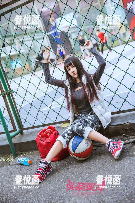 TouTiao头条女神-神琦泽步 TouTiao头条女神 - 这一块儿“神琦泽步”的奶牛,谁懂?我想入非非。