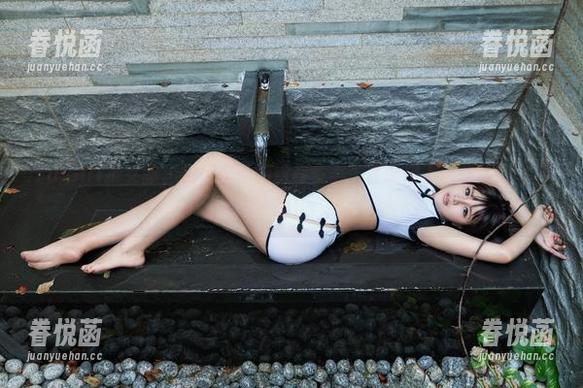 TuiGirl推女郎 - 何何夕：腿得有多美，才配得上这些精选图片啊！