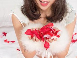 UGirls尤果网 – 赵颖儿的私房，温柔得连熊猫都想来偷瞄！