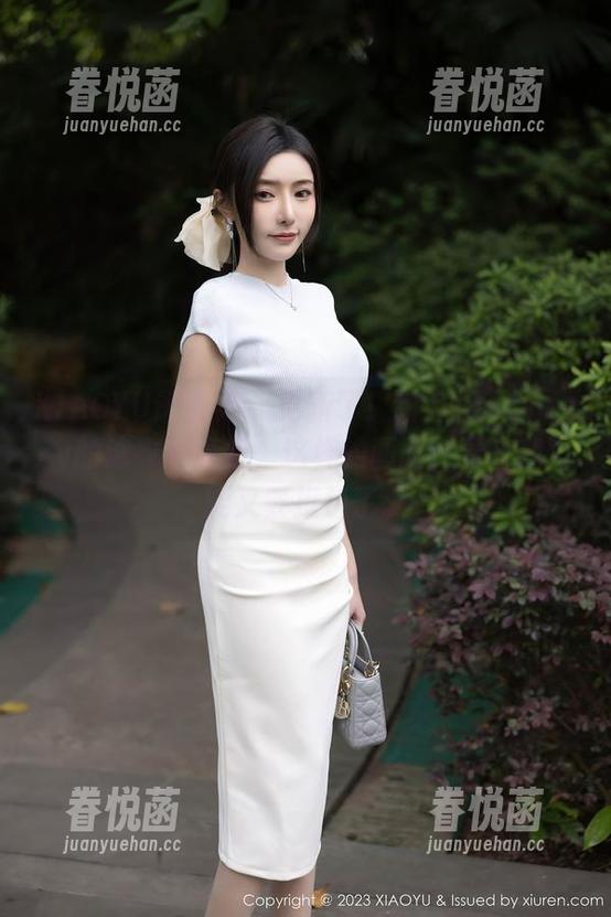 XIAOYU语画界-绯月樱_Cherry XIAOYU语画界 - 更新了!绯月樱_Cherry的泳衣写真集,这样的画面,看来我可能又要抠包了。