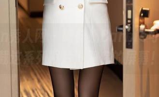 Xiuren秀人网 – 喝鲜奶Barbie可儿，下载这系列照片滋润你的屏幕！