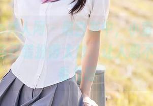 Xiuren秀人网 – 黑白灰中，小蛮妖Yummy把自己装扮得太妙，让人忍不住想多看几眼