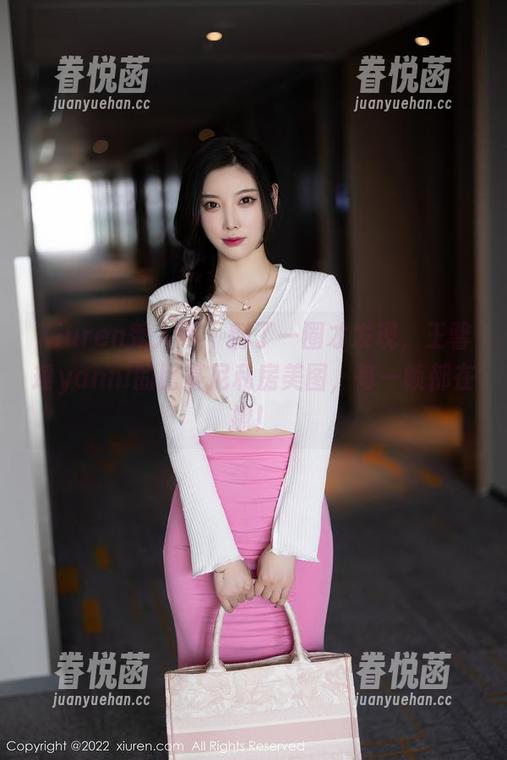 Xiuren秀人网-王馨瑶yanni Xiuren秀人网 - 翻了一圈才发现,王馨瑶yanni的比基尼私房美图,每一帧都在撩!