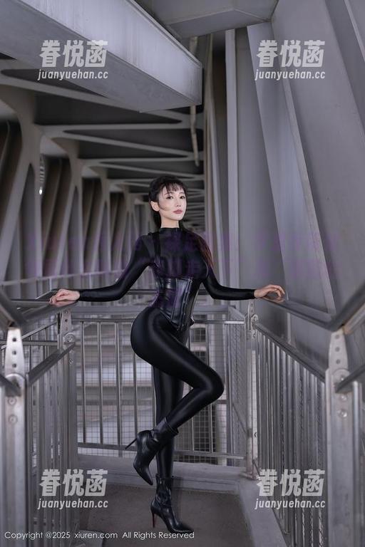 Xiuren秀人网-罗爱乔 Xiuren秀人网 - 裸足图集:罗爱乔带你领悟什么叫做“赤脚走天下”和“懒散的态度”。