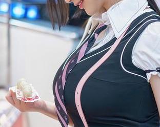 Xiuren秀人网 – 听说黄婧GIGI的厨娘图包能让你收获一颗“美味”的心？