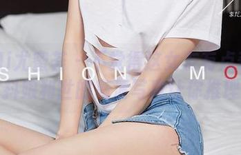 YouMi尤蜜荟 – 不觉得这女友有点奇怪吗？抖娘利世的高清写真让你推理！
