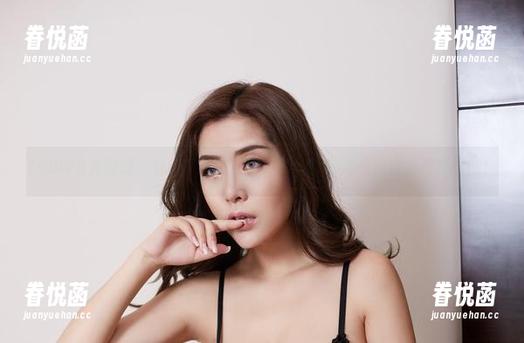 YouWu尤物馆-仓井优香 YouWu尤物馆 - 仓井优香的黑丝,图库里的心机组合,真够撩的!