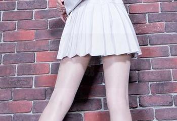 beautyleg – 看完Olivia的美腿作品集，下载还是不下载，真是个问题！