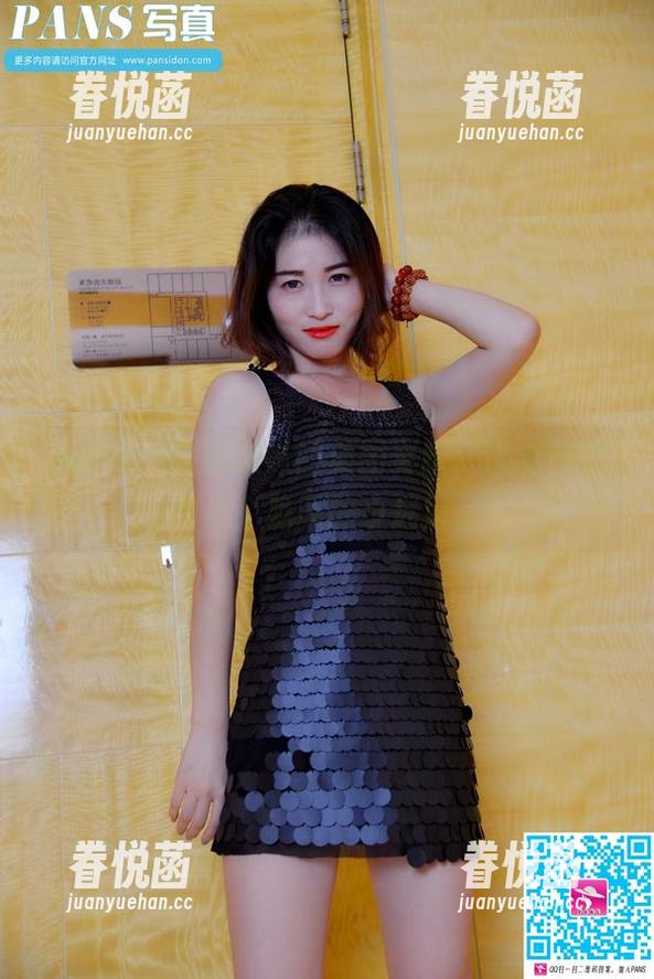 pans - 安妮妹妹的美图更新，感觉她真的是个隐藏的小迷妹。