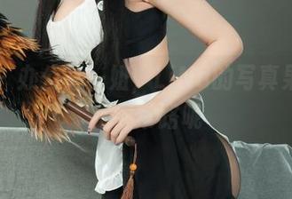 丽柜 – 办公室一姐，LiNa的写真果然不走寻常路呢