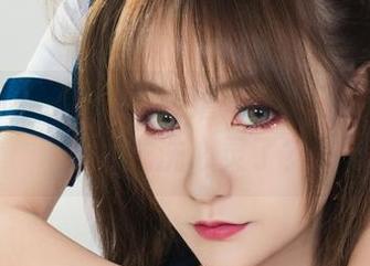 丽柜 – 瑜薇写真：被虐到了骨子里，是不是该洗洗心灵了？