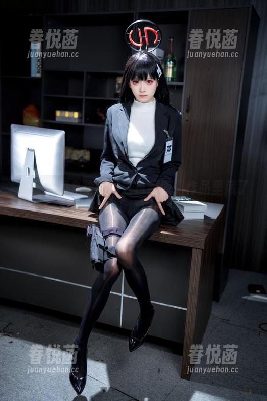 九柒喵 无圣光和九柒喵的白色纠缠,作品里藏了什么小秘密吗?