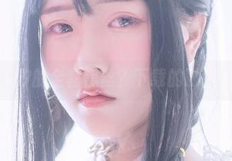 想要今汐的全套黑丝？下载的时候慢点哦