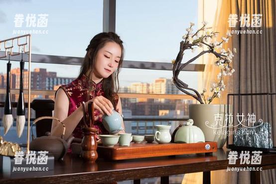 克拉女神 - 细节里藏暴风，宋黛的秘书，资源真是下了不少心思。