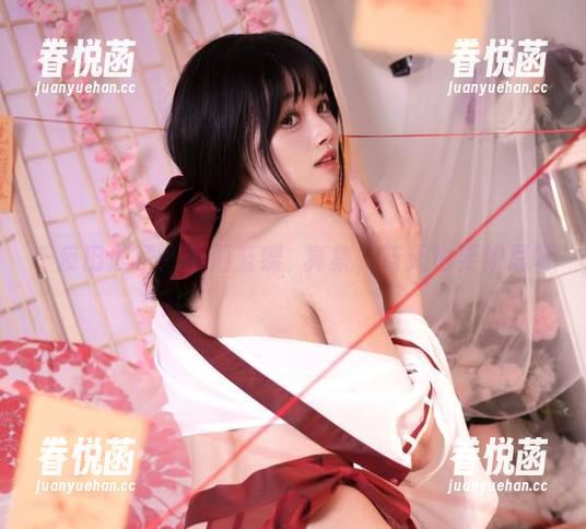 千反田鹿子：苗疆蓝蝶寫真集，蓝天也要妒忌呀