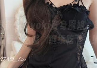 下载看发条少女yoki变身厨娘，每道菜里藏着什么呢，继续吃下去！