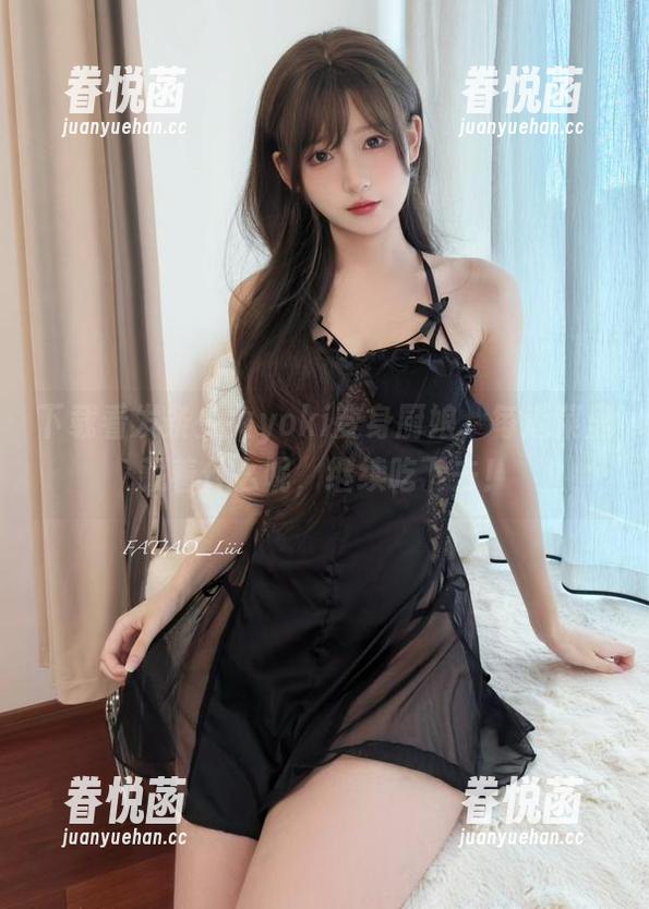 下载看发条少女yoki变身厨娘，每道菜里藏着什么呢，继续吃下去！