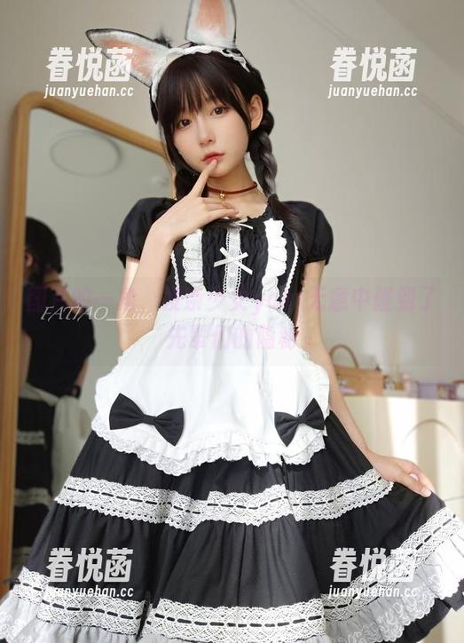 图片的一角，发条少女yoki无意中碰到了先辈们的隐秘