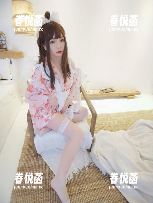 最新图集，古川kagura的毛衣我有种说不出的复杂情绪……