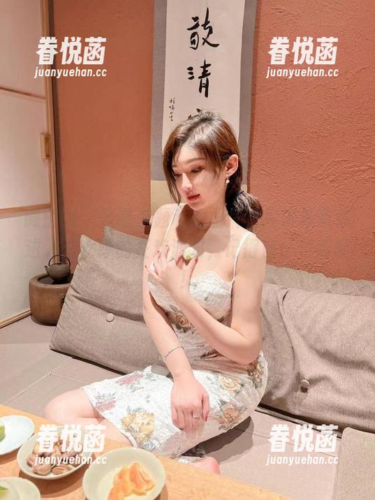 微密圈 - 圣诞主题私房图片，周妍希带你进入无水印的狂欢派对，记得自己付账哦！