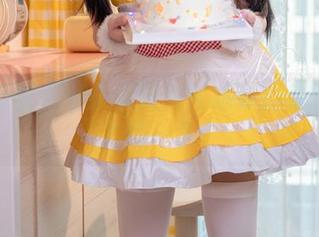 想知道咬人小小兔如何做秘书？免费下载了解一下！