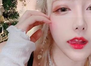 套图都没她的夏日露肤美，啾小妍你可真加分，直截下载！