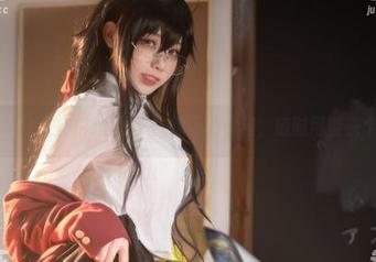 安食Ajiki白衬衫套图，恍惚间的优雅，随时可能来个转身