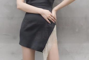 小女巫露娜黑茶——这图能续杯吗，下载走起！