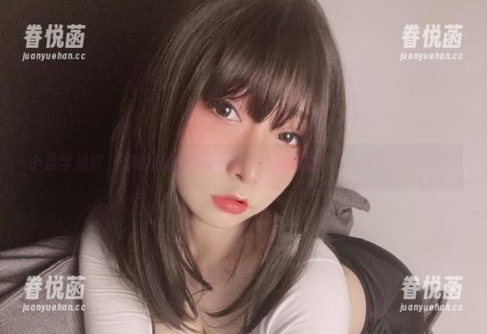 小泉学姐吖 小泉学姐吖,你的私拍花嫁图包怎么如此撩人,我快受不了了。