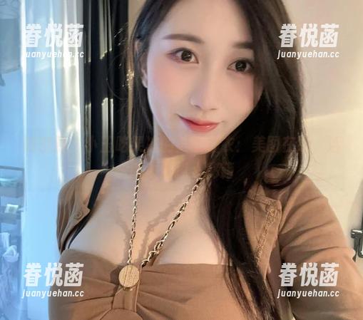 微密圈 - 小玉吃果冻的黑色睡衣：美图在线，活脱脱的撩人秘籍