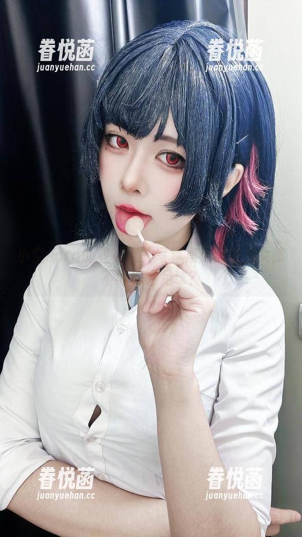 小空sora的胜利女神写真集：谁说兔女郎不可以踢足球？