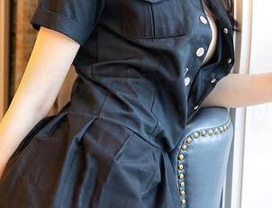 尤蜜荟 – 看完果儿Victoria的无圣光校服图集，才发现青春原来也可以这样。