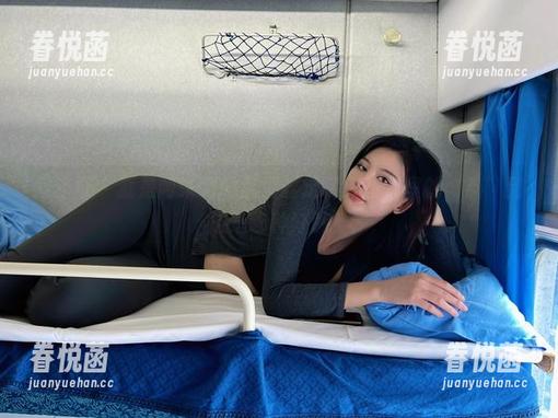 微密圈 - 就是阿朱啊的裤里丝定制：图集里的“料”到底选哪种好呢？