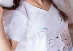 果团网 – 莫雅淇和服写真集，让你忍不住想给自己也来一套，下载走起来！