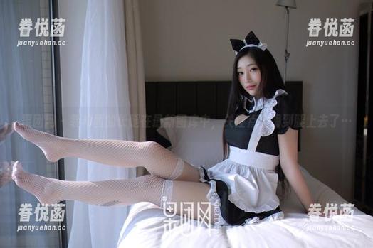 果团网-裴希西 果团网 - 裴希西的长腿在最新图库中,关注点全滑到腿上去了…