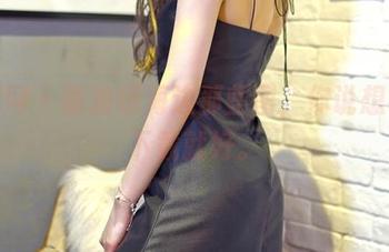 果团网 – 陈迪娅海边那些图，你说想看，下载就好。