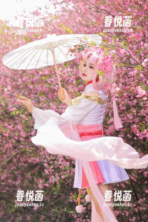 桃暖酱 图册里,桃暖酱的夏天可不是个乖乖女,躁动的一面在哪儿呢?