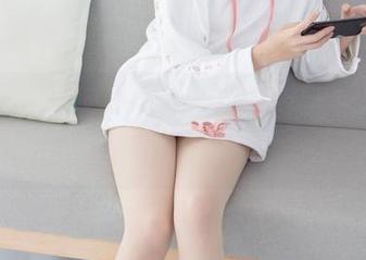 蹦出屏幕的黑丝女仆，森萝财团带来的在线写真，大家都在看，我也是瞎凑热闹。
