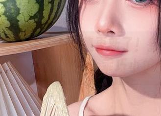 听说清青琴玖护士图集更新了！新衣服也太可爱了，才不想当个乖巧小护士呢～