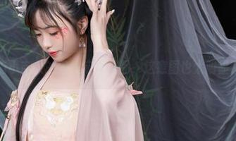 爆机少女喵小吉做的猫娘定制作品，这意图也太明显了，哈哈。