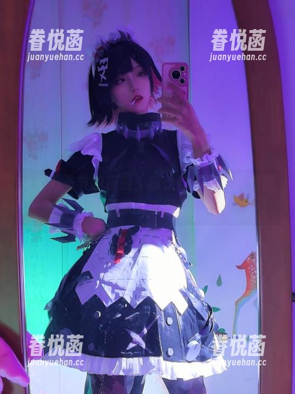 一个万圣节的夜晚，狐玖玖的写真图包里藏了多少小惊喜？