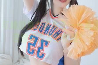 白银81与她的兔女郎角色——速递给你无穷图库资源的快感！