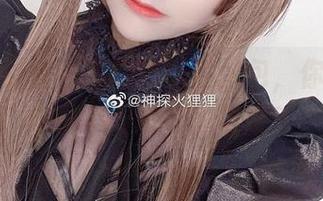 分享神探火狸狸的比基尼图包，你是不是也恨不得把它贴墙呢？