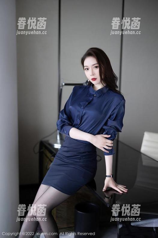 秀人网 - 巴厘岛旅拍精选：Evelyn艾莉只想撩，你能抵挡得住吗？