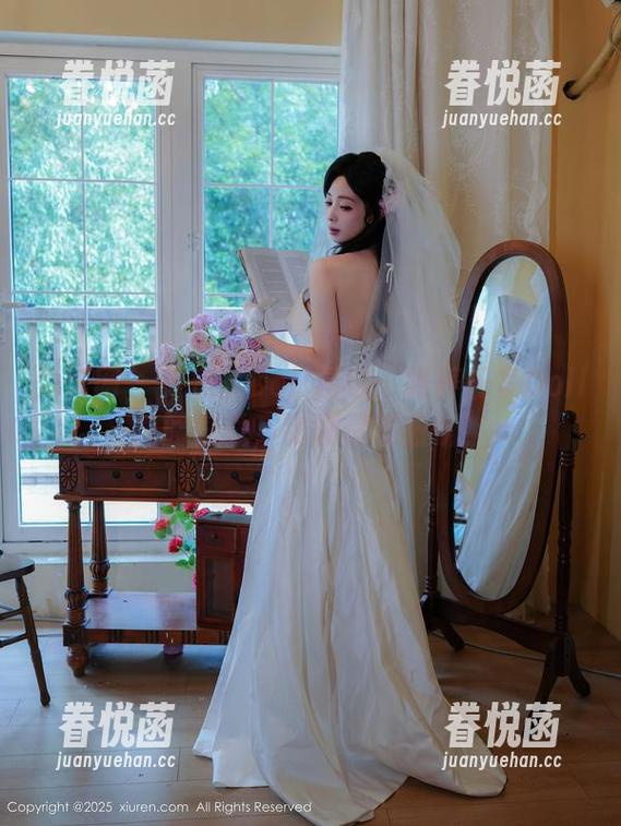 秀人网 - 养乐多Doll精选：喝养乐多Doll，阅剧透，比剧情还曲折！